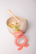 Carregar imagem no visualizador da galeria, Alimentador anti-sufoco fruta