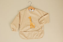 Cargar imagen en el visor de la galería, Babete impermeavel - Girafa