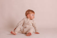 Carregar imagem no visualizador da galeria, Babygrow - Rabisco